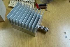 műterhelés 50 ohm 100W