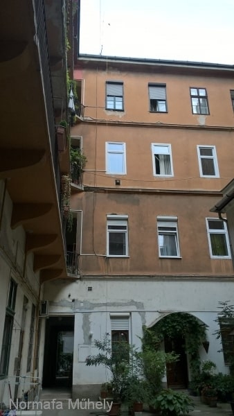 Jelenlegi antennák és a kábellevezetés