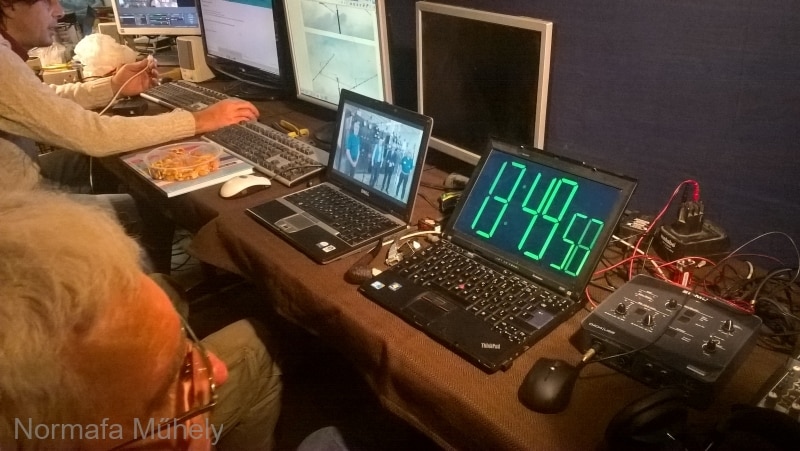 A pontos idő: 13:49:51